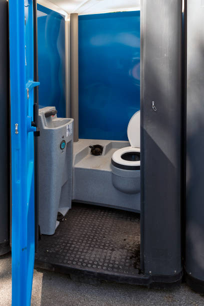 Portable Toilet Options We Offer in Ettrick, VA